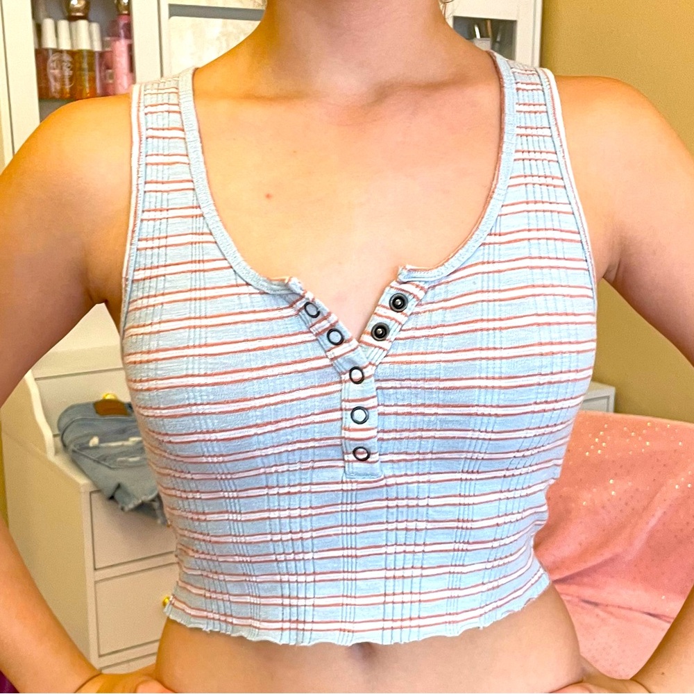 American Eagle cropped tank